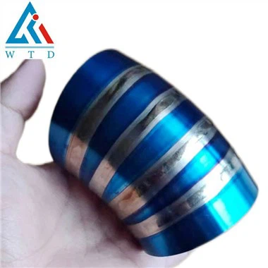 Moviy payvandlangan titan egzoz burmalari